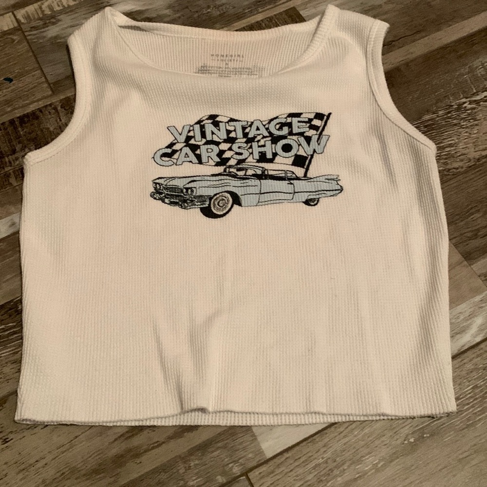 Crop top car